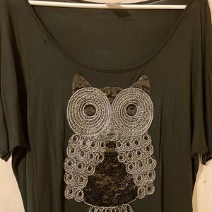 Get ready for Halloween with this beautiful top